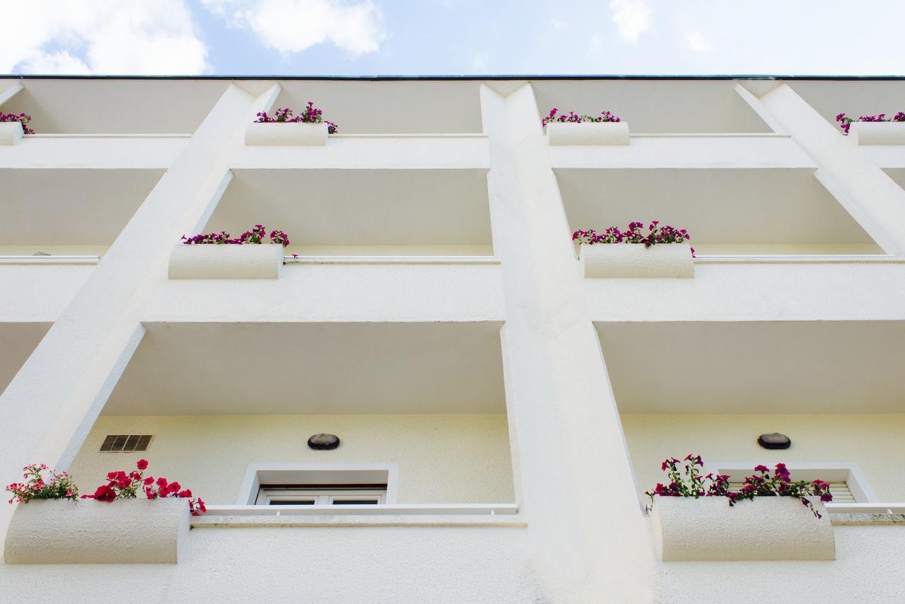 Hotel Plaza Cattolica Esterno foto